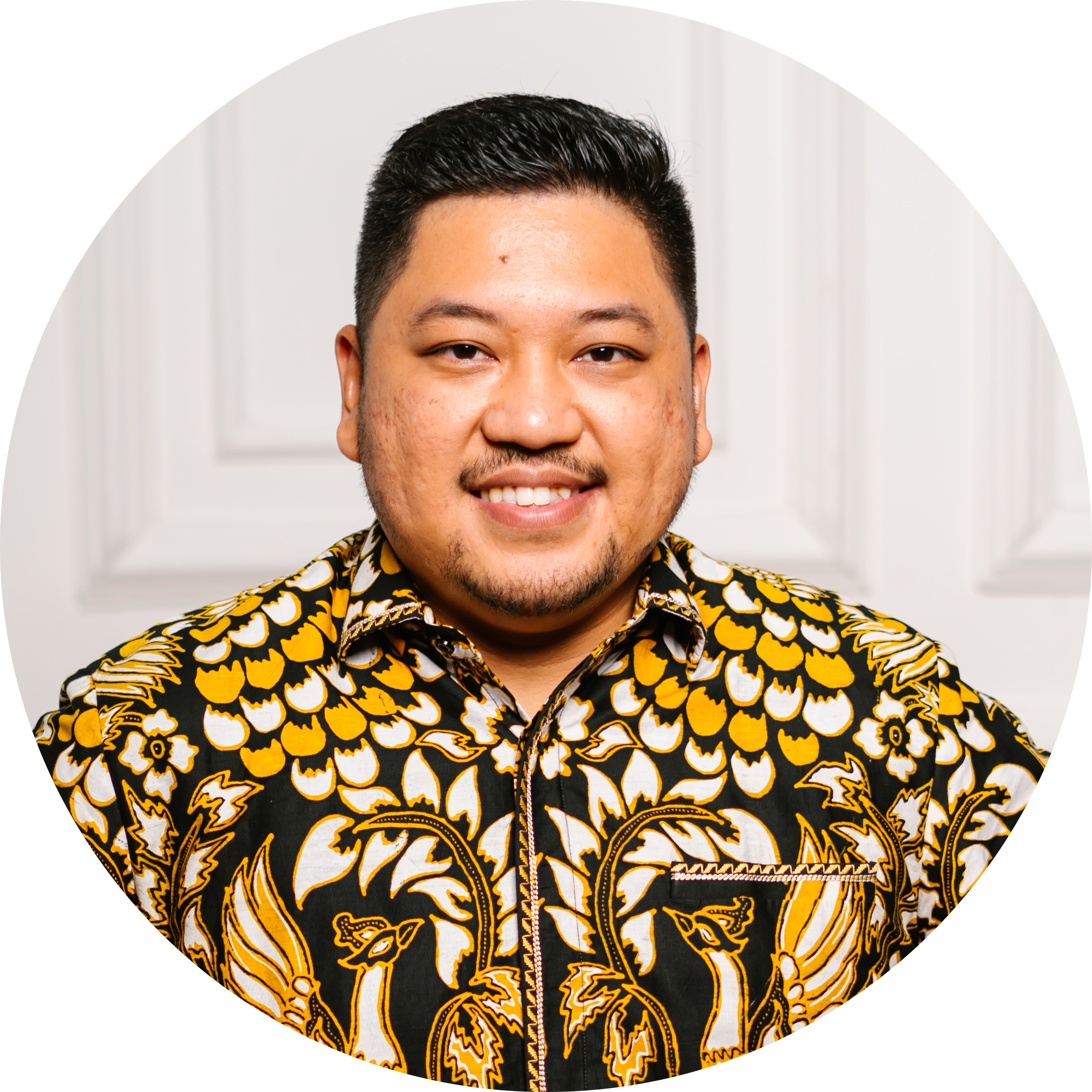 Roy_Batik-photoaidcom-cropped